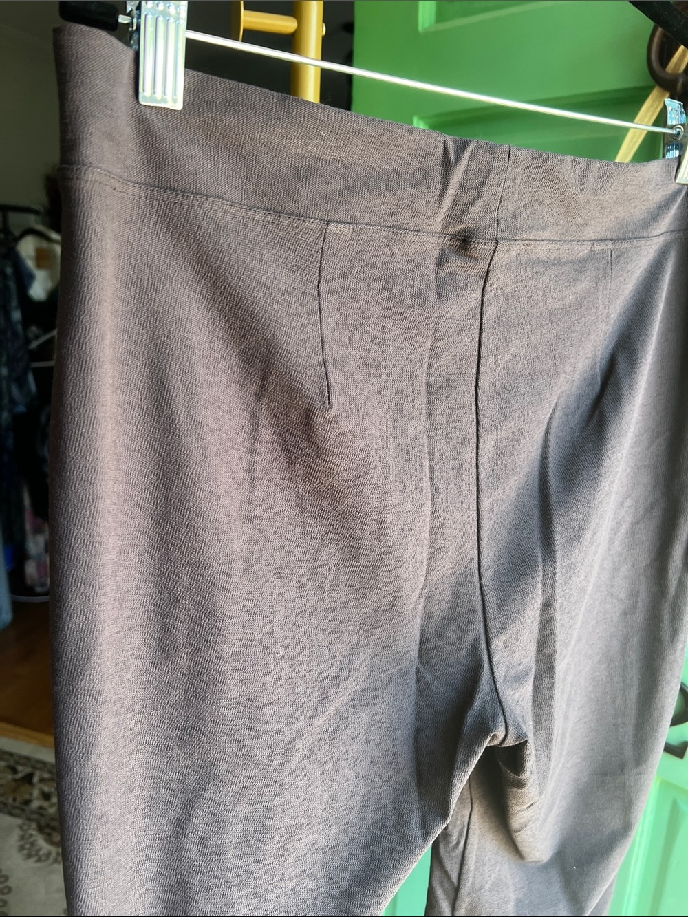 Eileen Fisher Slim Ankle Pant in Deep Brown🫶🏼 size Medium - Picture 4 of 6